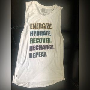 Beachbody Performance Tank top women EUC! Size Medium